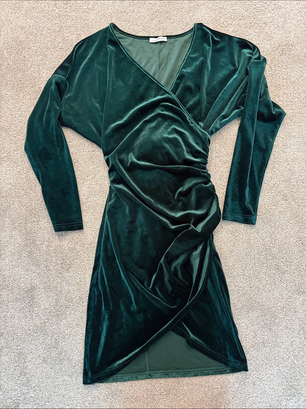 Women’s Deep Green Velvet Long-Sleeve Wrap Dress